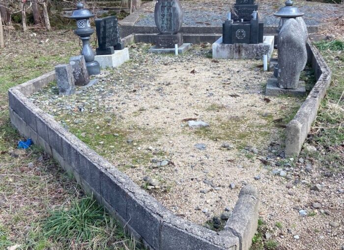 豊岡市　M家墓地